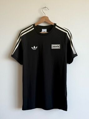 Adidas x Oasis 2025 Tour 3-Stripes Black t-shirt